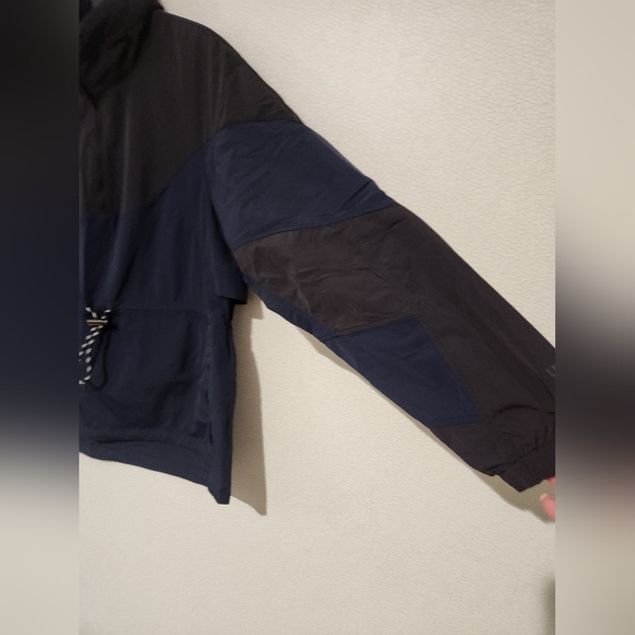 Lululemon Evergreen Anorak Jacket True Navy And Black Womens Size 8 - Picture 4 of 9